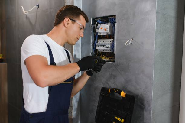 Best Best Electricians Near Me  in Clarksville, TX